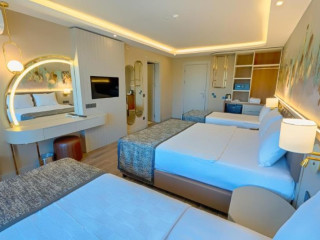 HEFAISTOS HOTEL