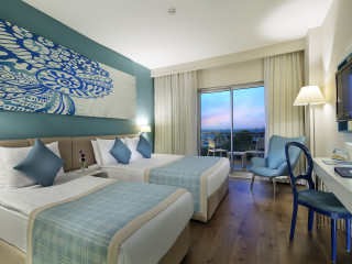 Hotel Seashell Resort & Spa