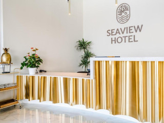 SeaView Hotel