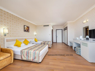 SELECTUM FAMILY COMFORT SIDE (EX LYRA RESORT)