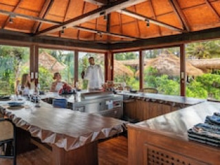 SENSATIONS ECO-CHIC HOTEL