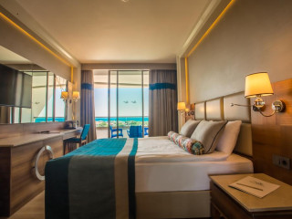 SENSITIVE PREMIUM RESORT & SPA HOTEL