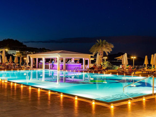 LINDOS BAY HOTEL
