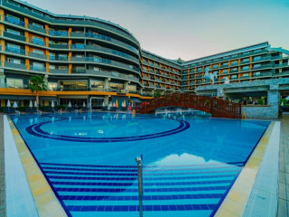 SENZA THE INN RESORT