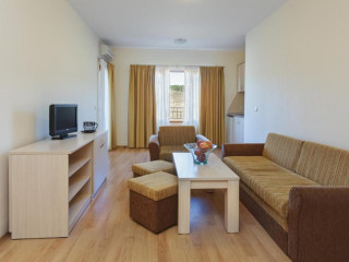 Serena Residence Aparthotel