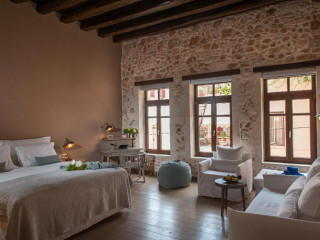 Serenissima Boutique Hotel
