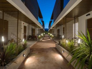 Serenity Luxury Hotel Agrilia