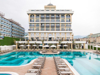 REGENCY PALACE / Amman + INTERCONTINENTAL / Aqaba