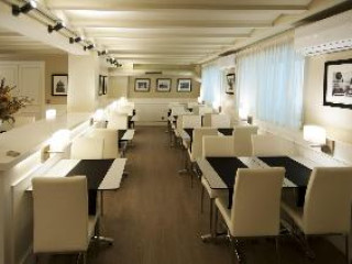 Serennia Exclusive Rooms