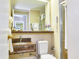 Seres Hotel
