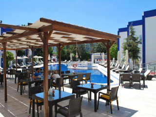 SERPINA HOTEL