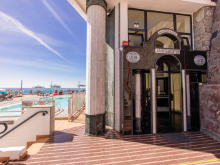 The Fig Lobby
