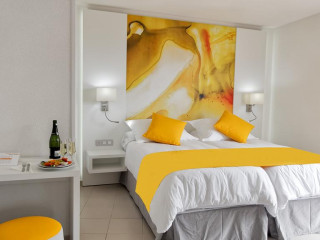 SERVATUR WAIKIKI