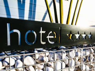 Seven Hotel and Wellness - Gay Men Only