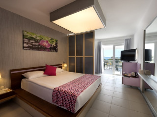 Puf si Stuf ( Dunavatul de Jos)