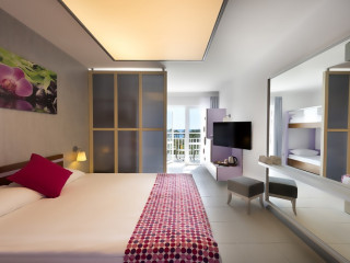 LONG BEACH RESORT & SPA