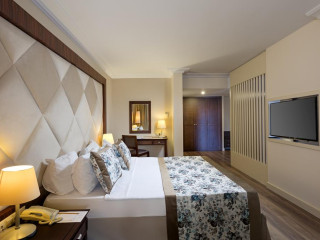 SEVEN SEAS HOTEL LIFE