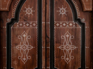 Sevenmaze Charming House