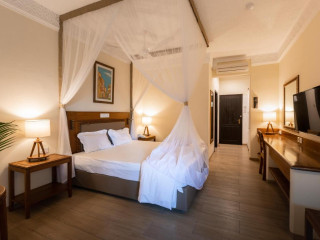 Severin Sea Lodge