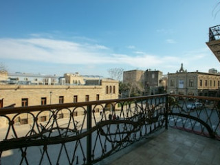 SHAH PALACE
