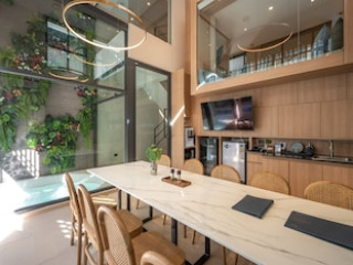 SHAN VILLAS SUKHUMVIT