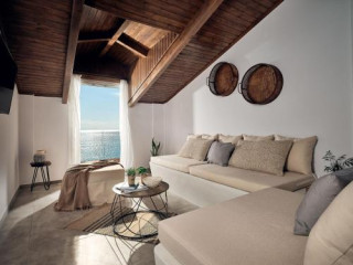 SHELLONA ROOMS & APARTMENTS