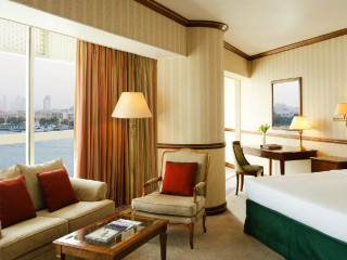 SHERATON DUBAI CREEK HOTEL AND TOWERS