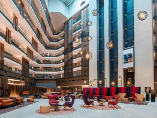 Sheraton Grand Tbilisi Metechi Palace