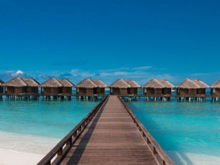 Sheraton Maldives Full Moon Resort & Spa