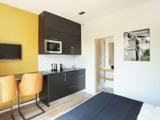 SHORT STAY GROUP EIFFEL VILLAGE SERVICED APARTMENTS