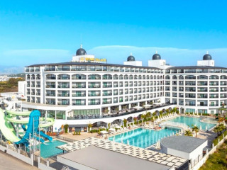 Theartemis Palace