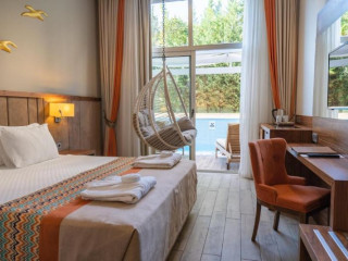 Sandy Beach Villas & Apartments