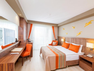 SIDE ROYAL PALACE HOTEL & SPA