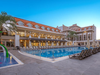 SIDE STORY RESORT SPA