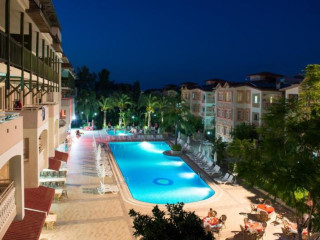 Apartamentos Benal Beach - Geinsa