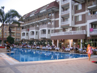 SIDE VILLAGE FAMILY SUITE HOTEL