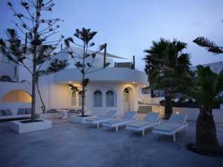 Sigalas Hotel and Apartments