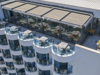 SIGNATURE BLUE RESORT