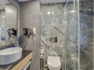 SIGNATURE BLUE RESORT