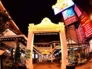 SILOM VILLAGE INN