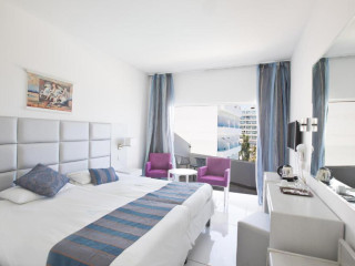 Silver Sands Beach Hotel