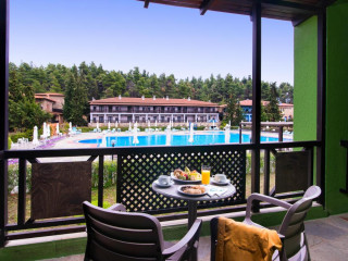 Simantro Beach Hotel