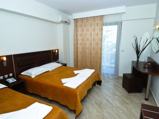 Simeon Hotel 