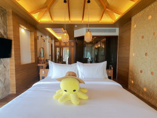 Sinae Phuket Luxury Hotel
