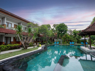Sinar Bali Hotel By Zuzu