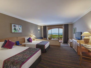 BOR HOTEL