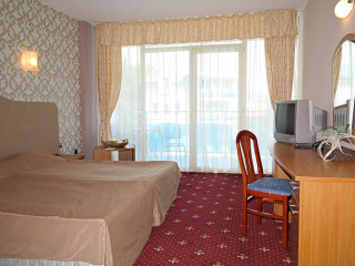SIRIUS BEACH HOTEL