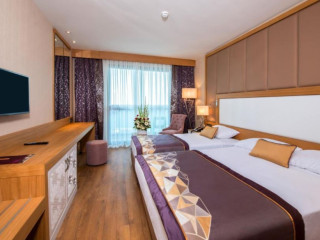 Sirius Deluxe Hotel 