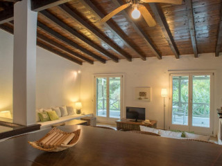 Skiathos Holidays Suites & Villas