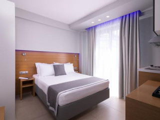 SKS Luxury Suites & Rooms